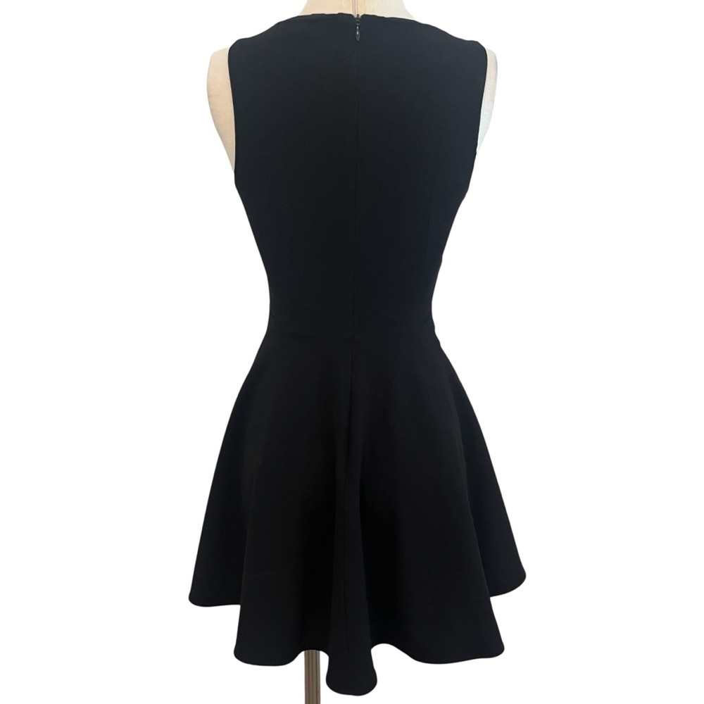 MARCIANO Black Cutout Fit & Flare Sleeveless Mini Dress Sz 2 - Picture 7 of 9